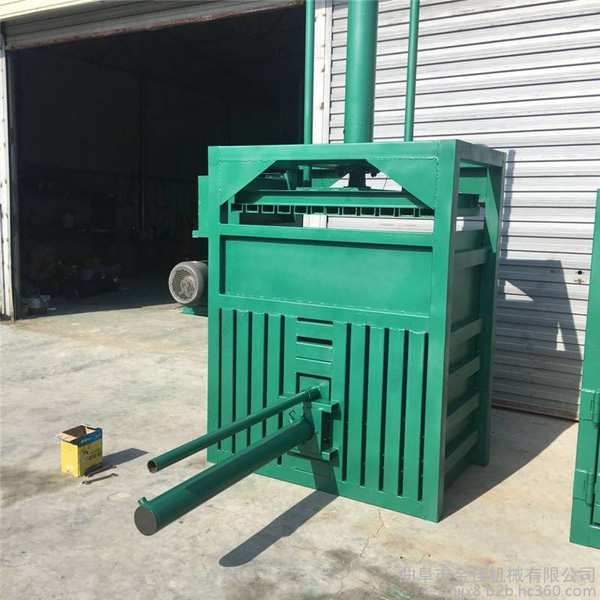 小型塑料打包机